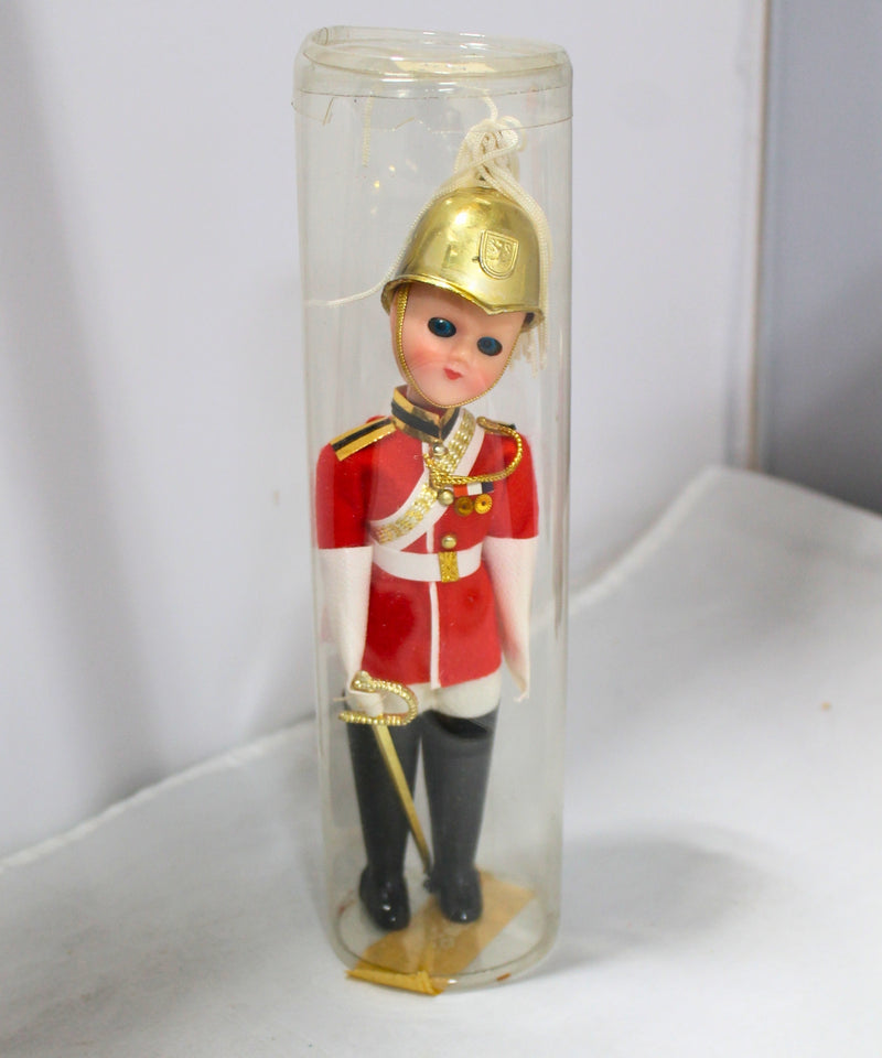 Queen Victoria, King of Arms, Queen's Personal Gueard, Peggy Nisbet