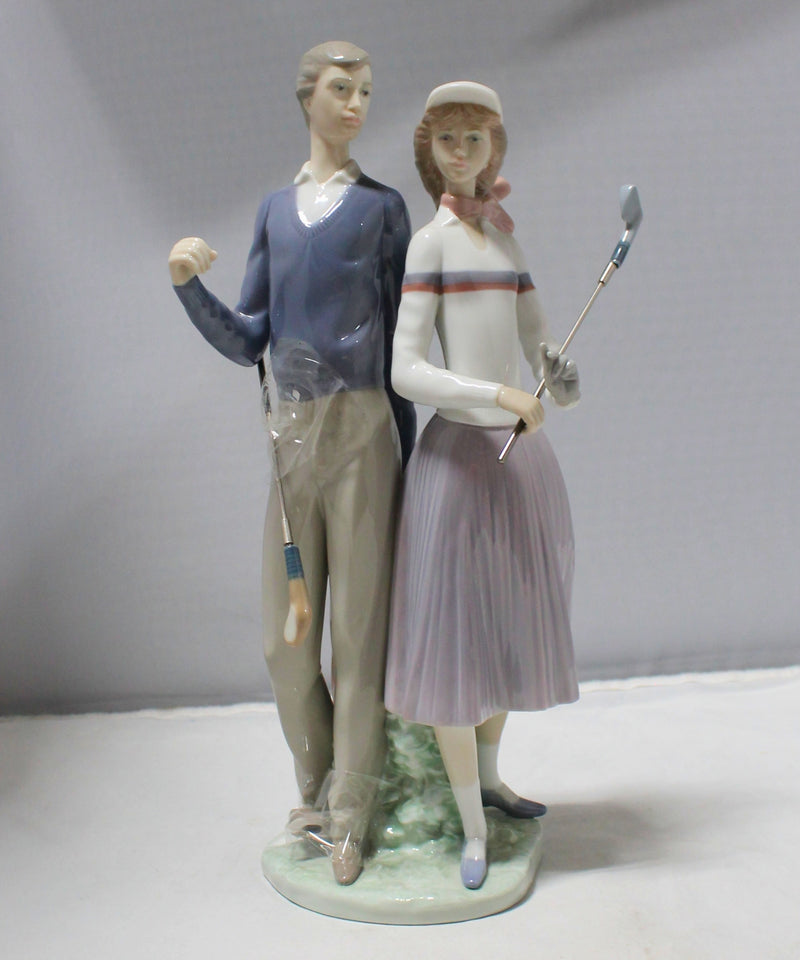 Lladró Porcelain Golfing Couple Figurine - 1453