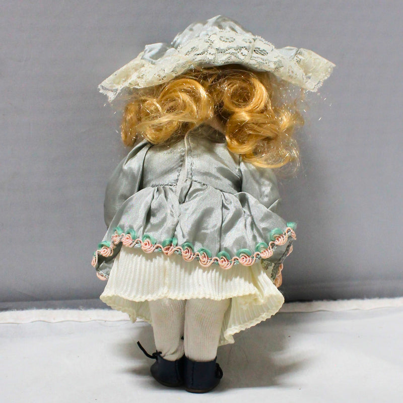 Lot of 2: Vintage Dolls