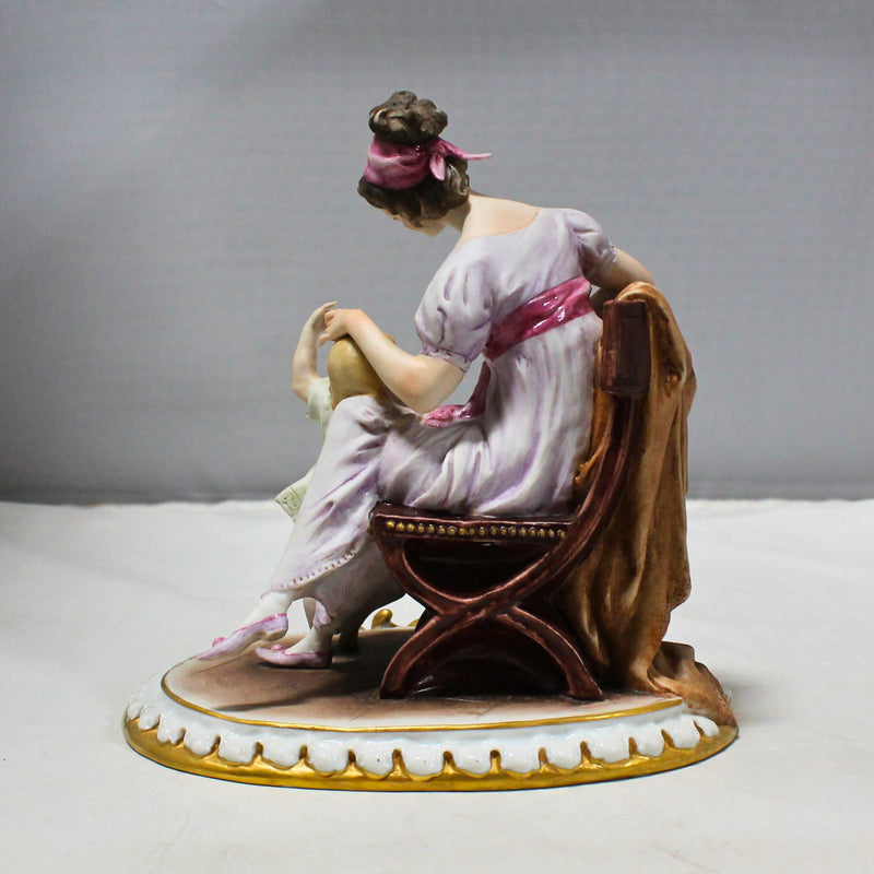 Rare Capodimonte Figurine, Mother with Daughter