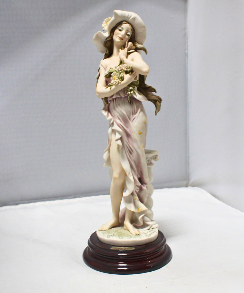 Giuseppe Armani Sceglitrice Sculpture - 99