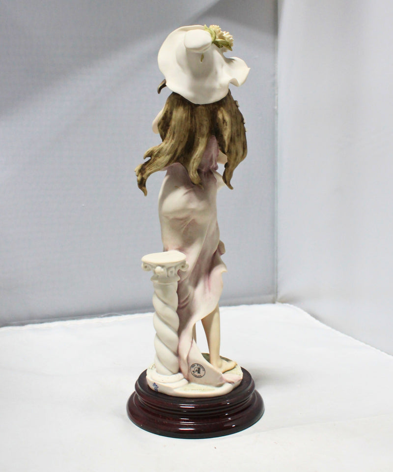 Giuseppe Armani Sceglitrice Sculpture - 99