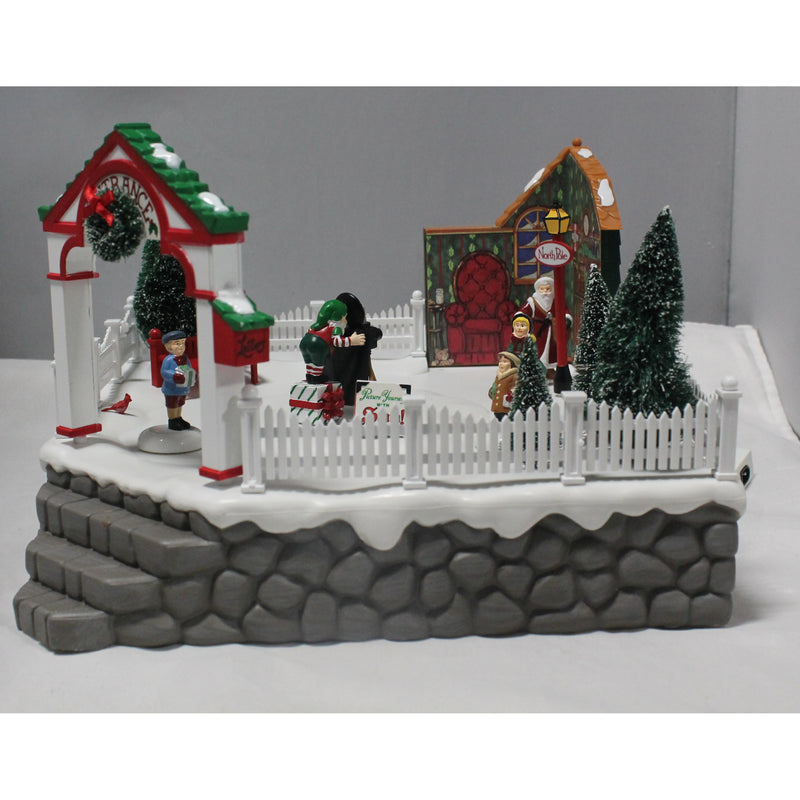 Department 56 | Village Animated "Photo with Santa" | Please Read