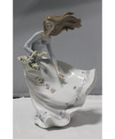 Lladró Figurine: 6767 Petals on the Wind | Glazed Finish | Please Read