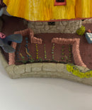WDCC Figurine - White Rabbit's House, Disney's Alice in Wonderland - Please Read