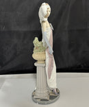 Lladro - Charleston Socialite