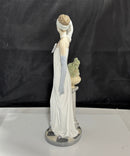 Lladro - Charleston Socialite