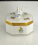 Herend Hungary Hand Painted Bunny Rabbit Hexagon Shaped Trinket Box, 6020/MF