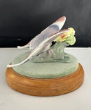 Lladro 7911 A Moment’s Rest – Butterfly Porcelain Sculpture w/ Base & Box – As Is Leaf Damage