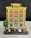 Danbury Mint 19th Precinct New York Police Station 1994 w/ COA Classic American, Bent Street Light