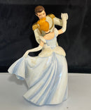 WDCC Cinderella & Prince Charming “So This Is Love” Figurine Leg Reglued Disney Classics