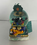 Disney An Enchanted Christmas Mickey Minnie Musical Snow Globe Car w/ Box Working