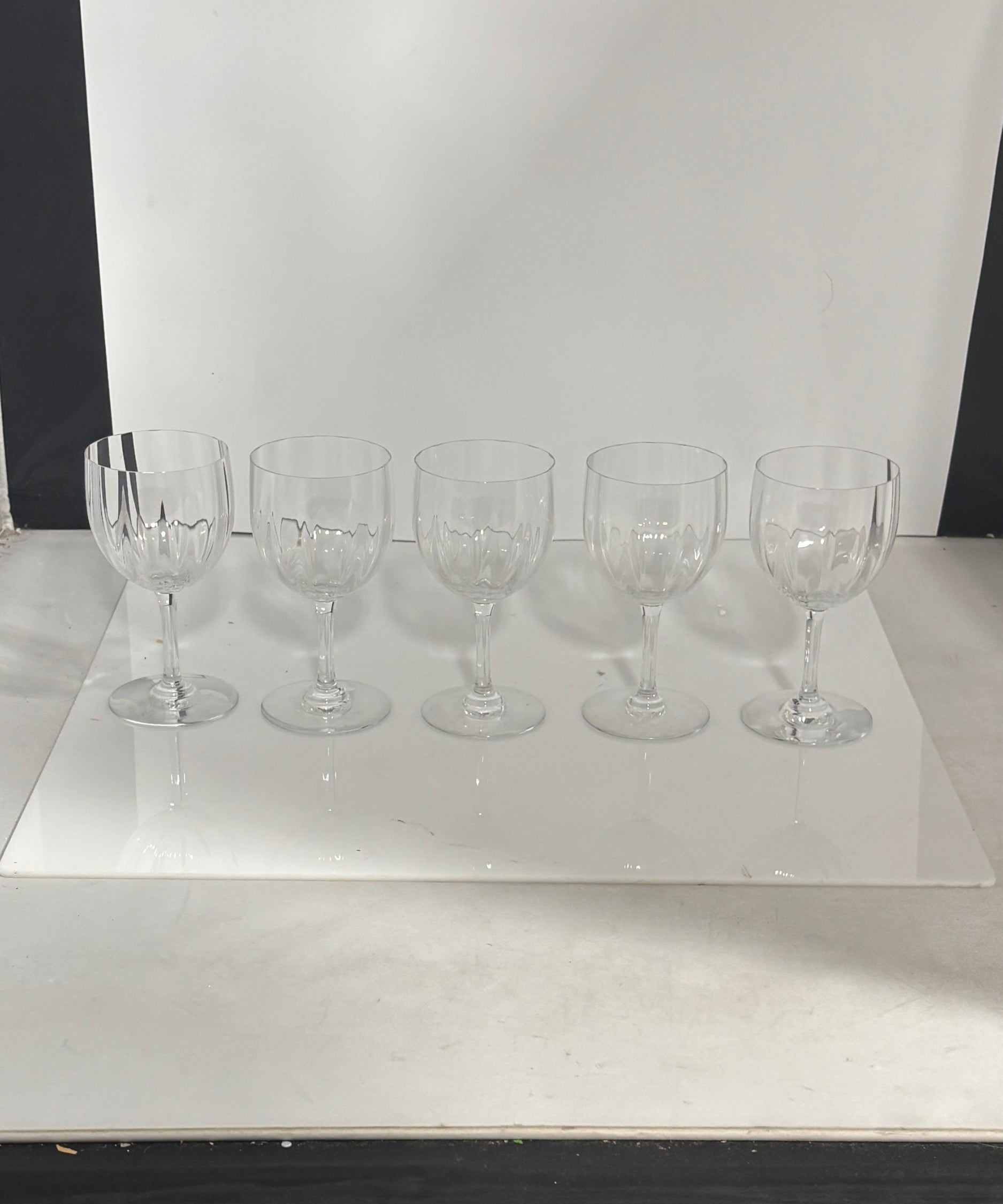 Set of 5 Baccarat Montaigne Optic Crystal Wine Glasses 4oz Model 427