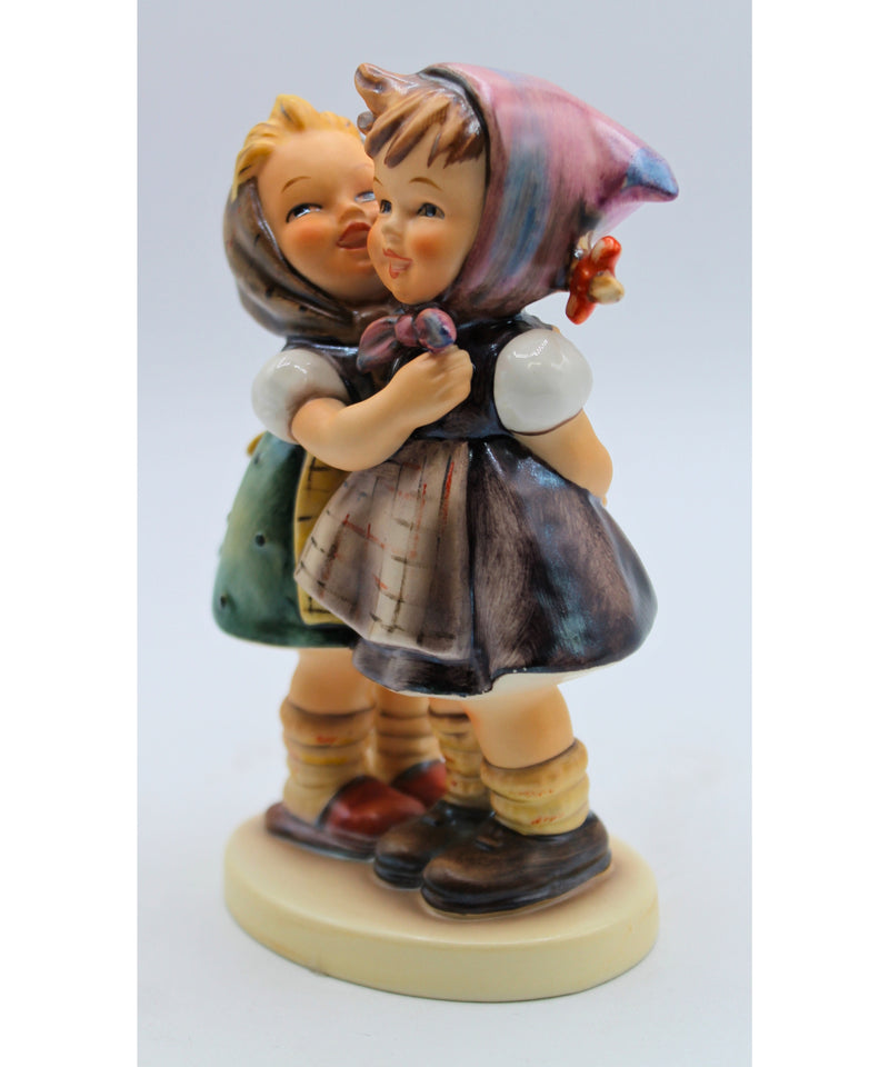 Hummel | Telling Her Secret | Missing foam