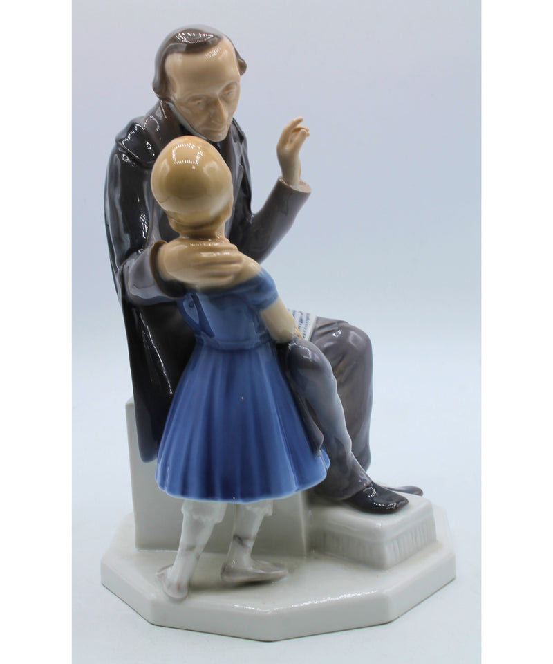 Hans Christian Andersen Reading to Girl Figurine