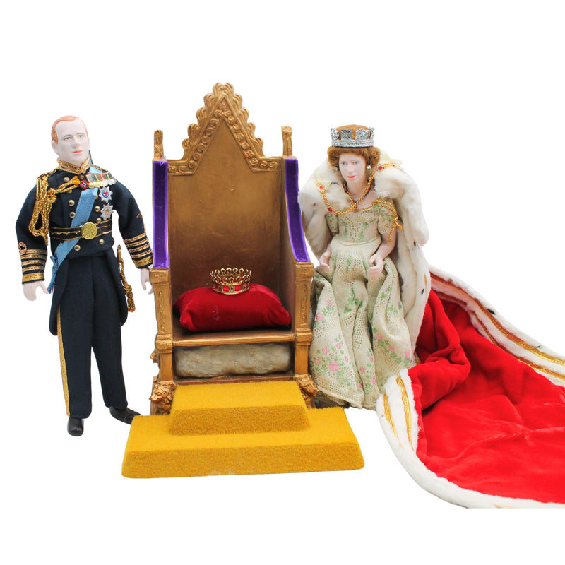 Peggy Nisbet Queen Elizabeth II  & Prince Philip | Please Read