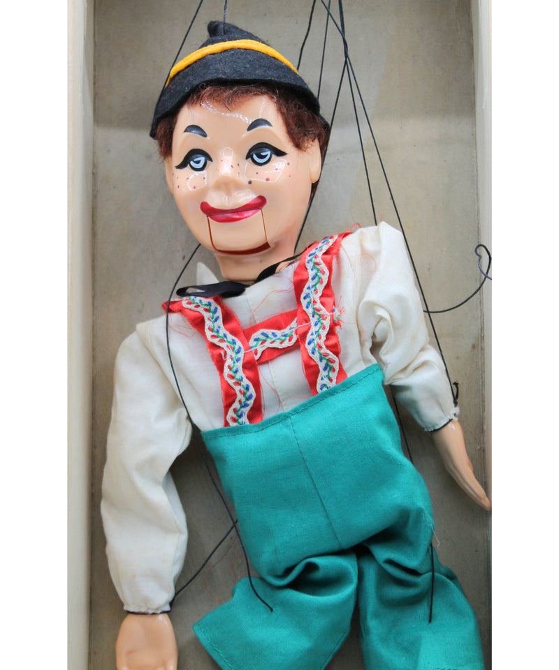 Hazelles Talking Marionettes - Swiss Yodeler No. 408