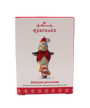 Hallmark Ornament: 2017 Penquin on Parade | LPR3302