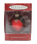 Hallmark Li'l Apple - Keepsake Ornament 2000 QBG4261