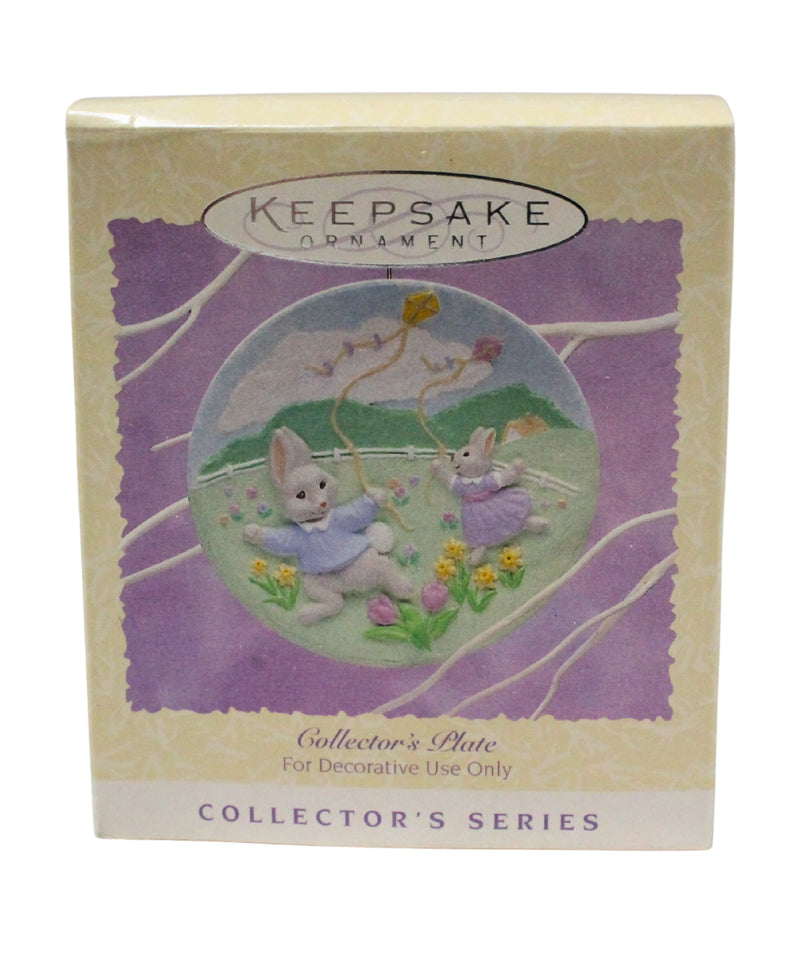 Hallmark Ornament: 1995 Collector's Plate | QEO8219