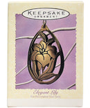 Hallmark Ornament: 1995 Elegant Lily | QEO8267