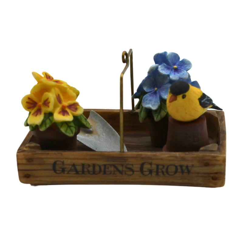 Hallmark Ornament: 2006 Gardens Grow Happiness | QEO8283