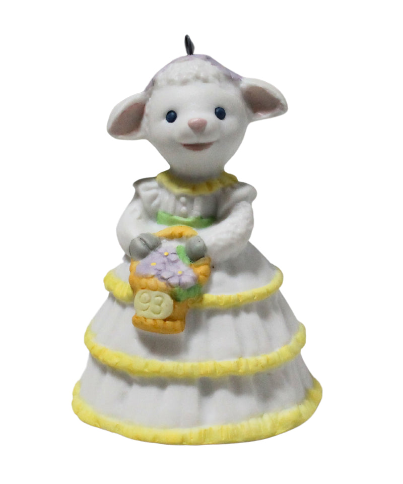 Hallmark Ornament: 1993 Lovely Lamb | QEO8372