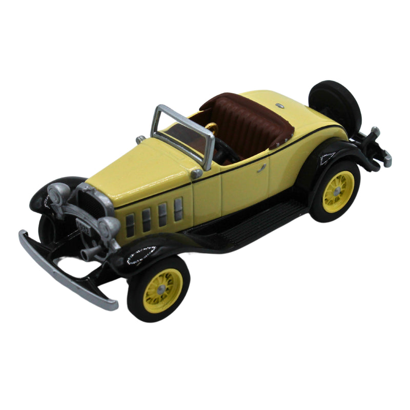 Hallmark Ornament: 1999 Chevrolet Standard Sports Roadster-1932 | QEO8379