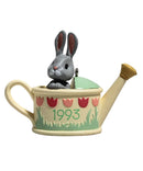 Hallmark Ornament: 1993 Backyard Bunny | QEO8405