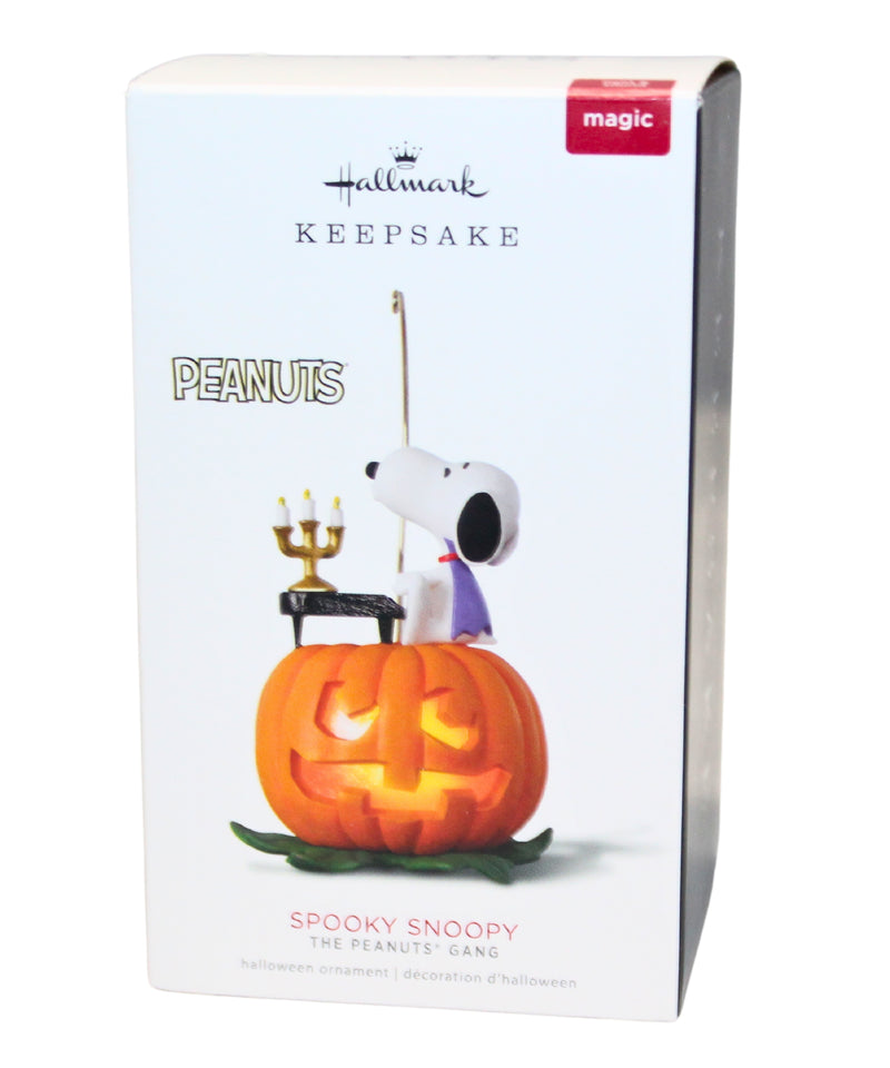 Hallmark Ornament: 2018 Spooky Snoopy | QF05226 | Peanuts