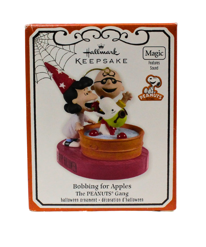 Hallmark Ornament: 2012 Bobbing for Apples, The Peanuts Gang | QFO5201