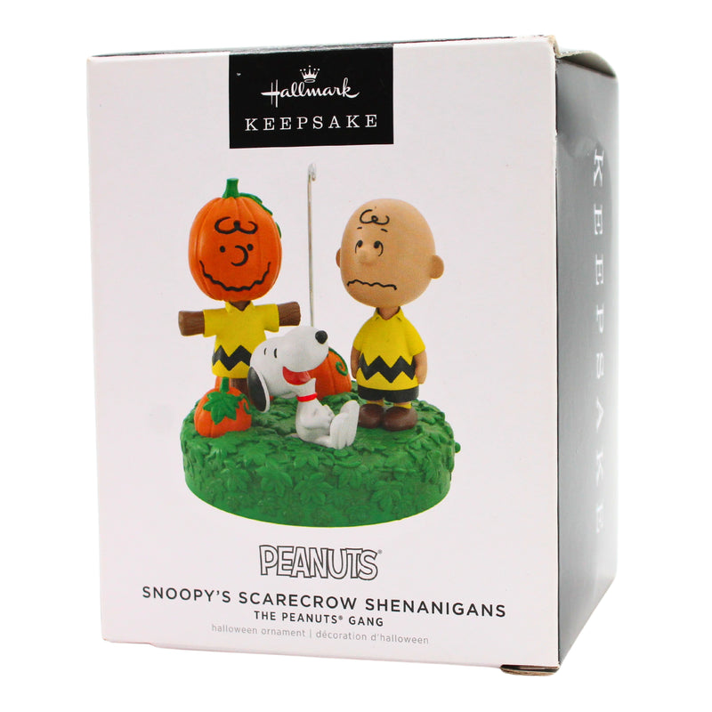 Hallmark Ornament: 2022 Snoopy's Scarecrow Shenanigans | QFO5326