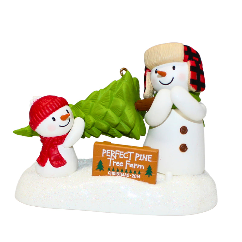 Hallmark Ornament: 2014 The Perfect Tree | QK5003