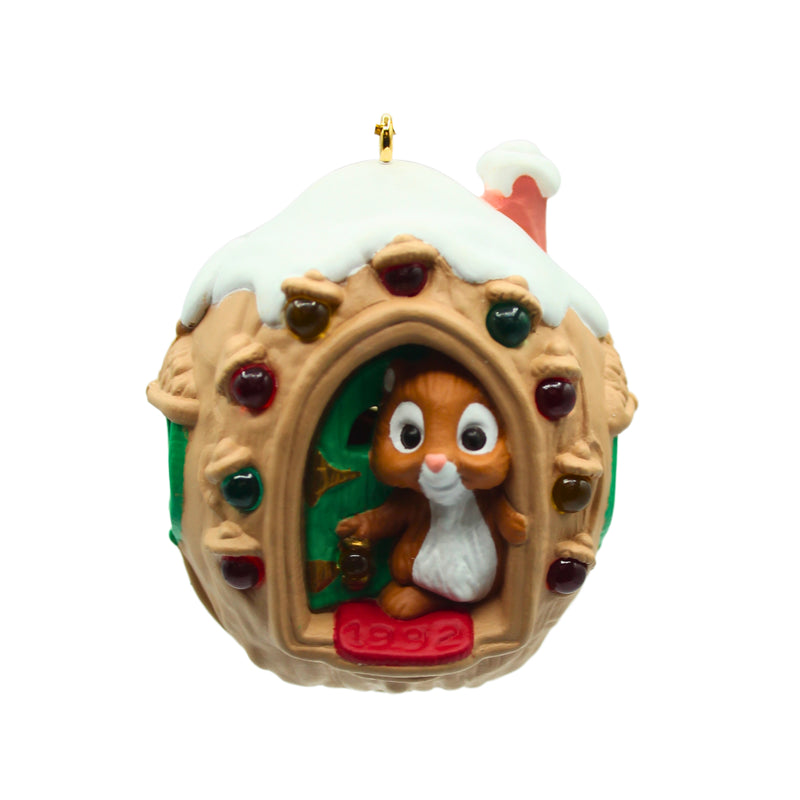 Hallmark Ornament: 1992 Nut Sweet Nut | QLX7081