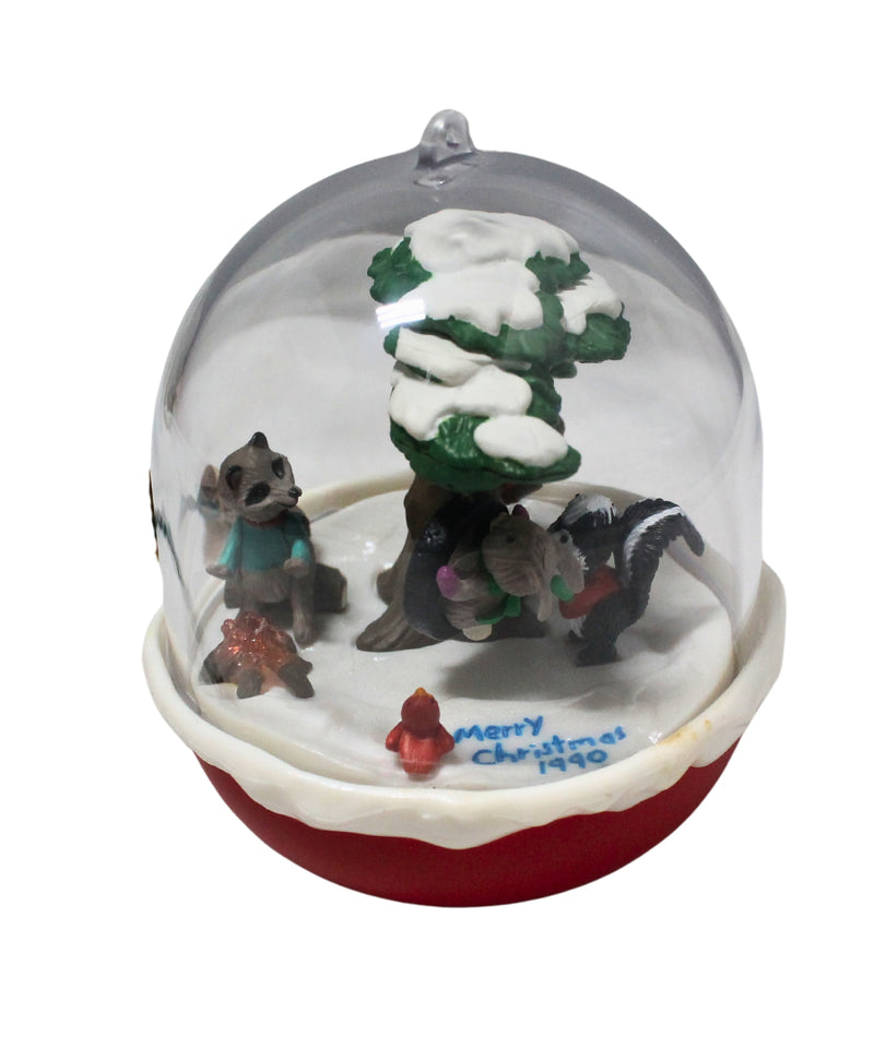 Hallmark Ornament: 1990 Forest Frolics - Magic Collector's Series | QLX7236