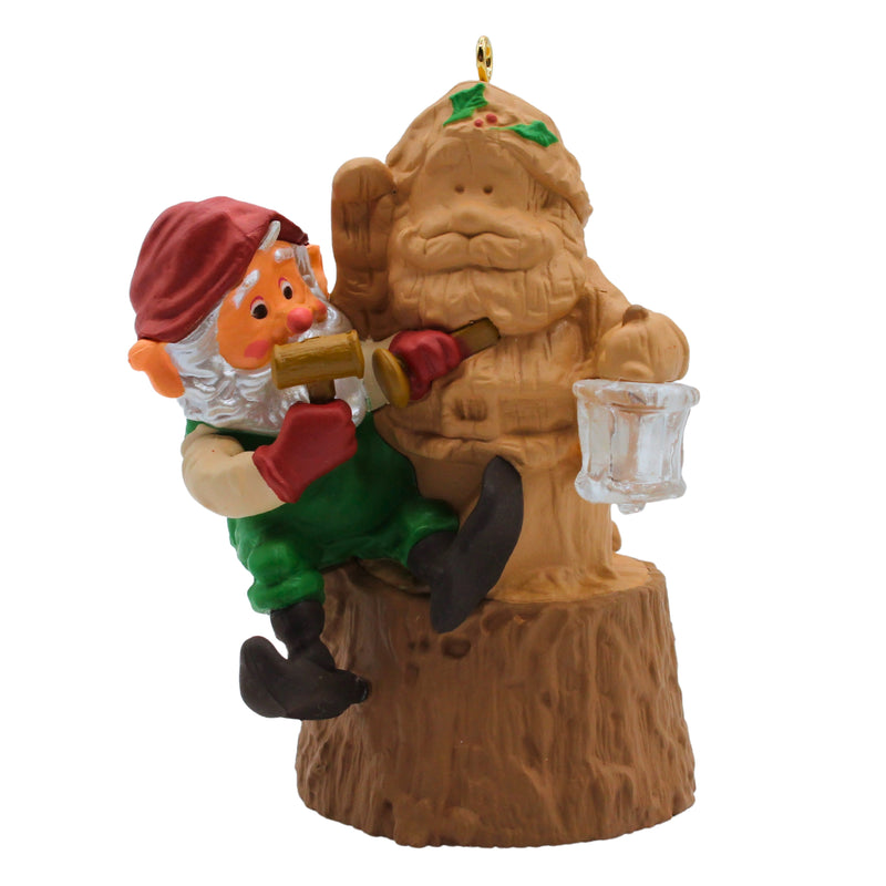 Hallmark Ornament: 1990 Elfin Whittler | QLX7265