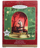 Hallmark Ornament: 2001 Farewell Scene | QLX7562
