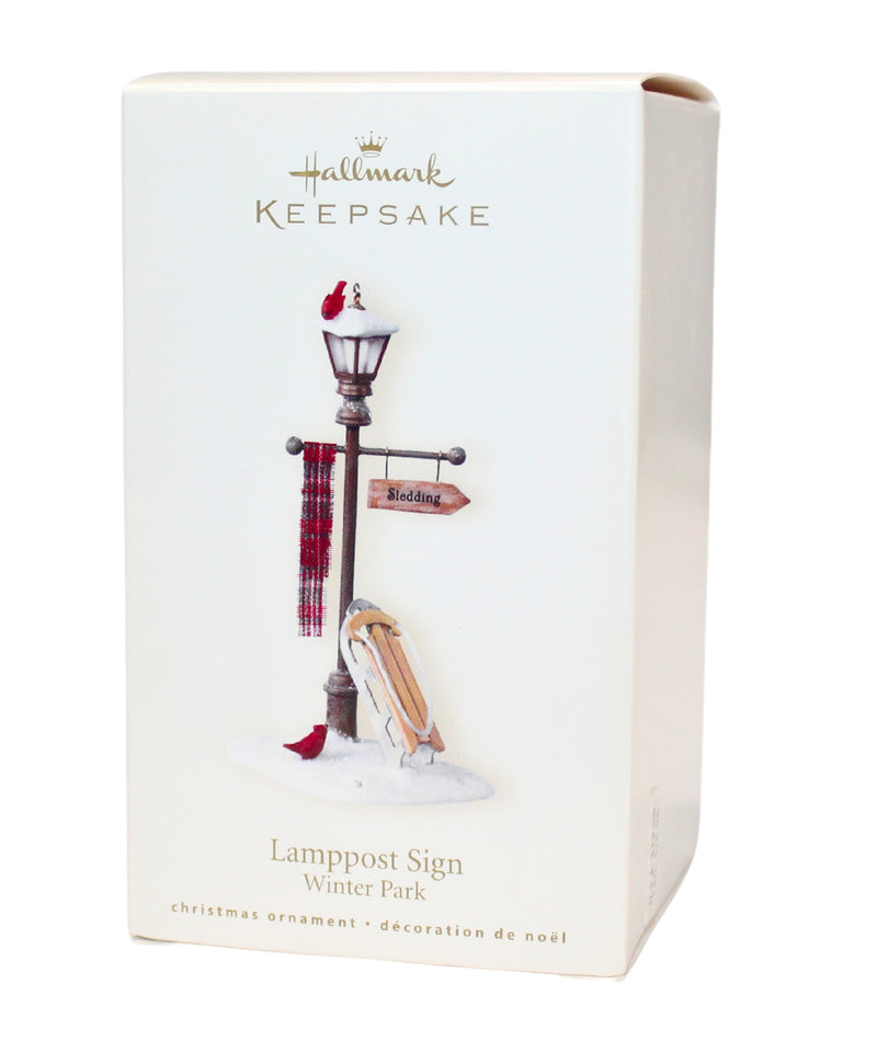 Hallmark Ornament: 2007 Lamppost Sign | QP1229