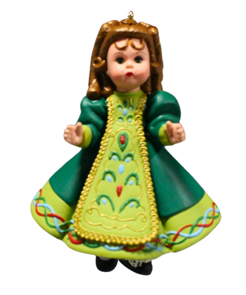 Hallmark Ornament: 2005 Sweet Irish Dancer | QX2055