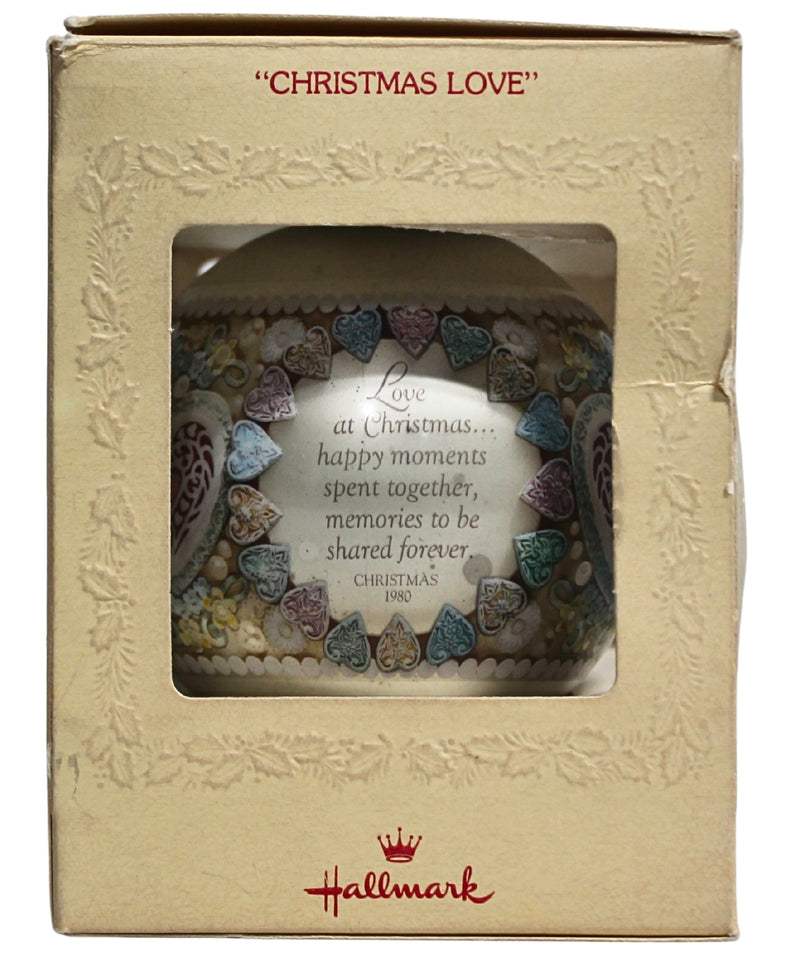 Hallmark Ornament: 1980 Christmas Love | QX2074