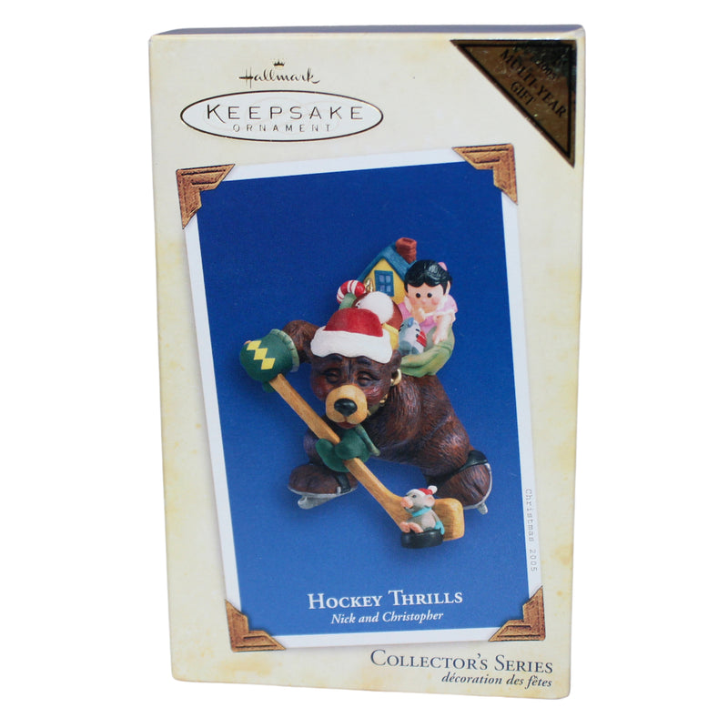 Hallmark Ornament: 2005 Hockey Thrills | QX2152