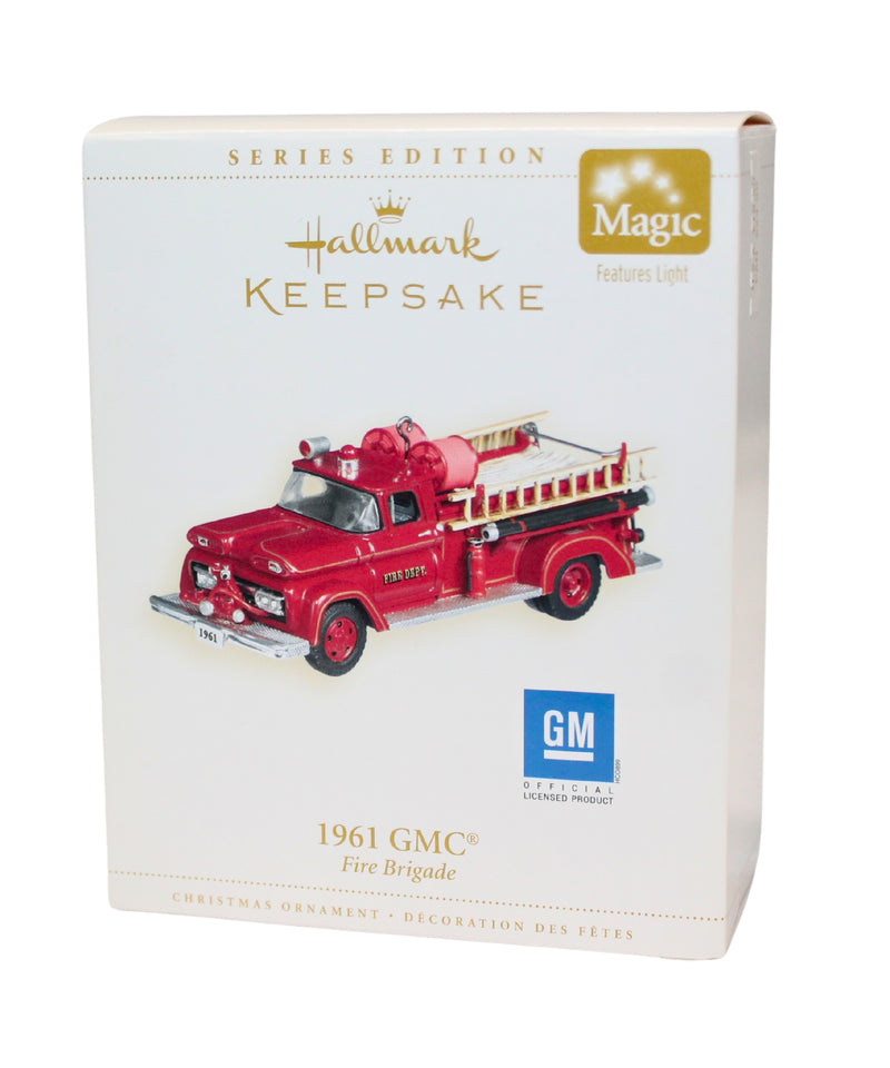 Hallmark Ornament: 2006 GMC 1961 | QX2326 | Fire Brigade