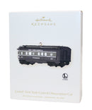 Hallmark Ornament: 2008 New York Central Locomotive | QX2854 | Lionel