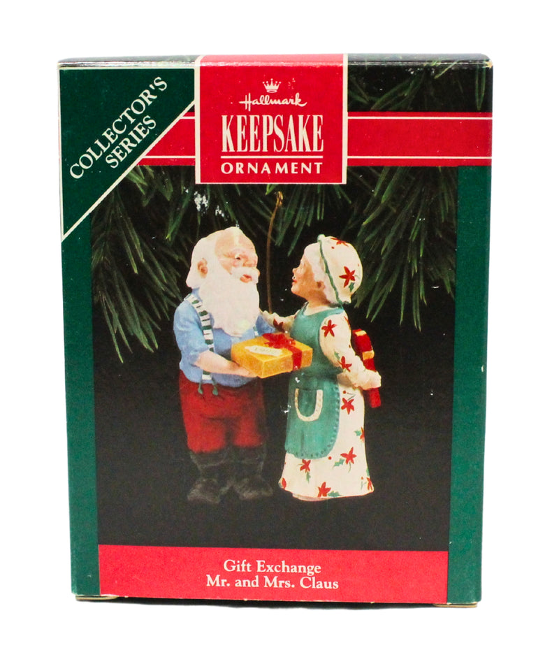 Hallmark Ornament: 1992 Gift Exchange  | QX4294