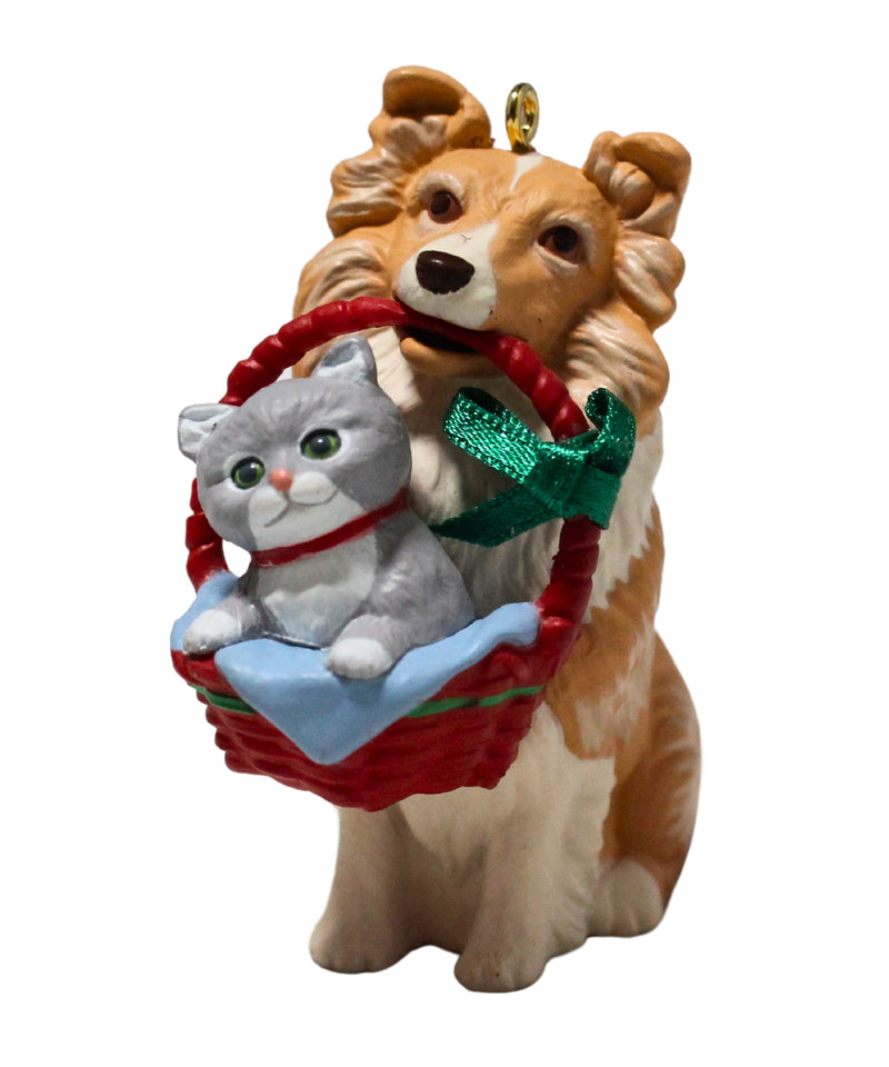 Hallmark Ornament: 1991 Tramp and Laddie | QX4397