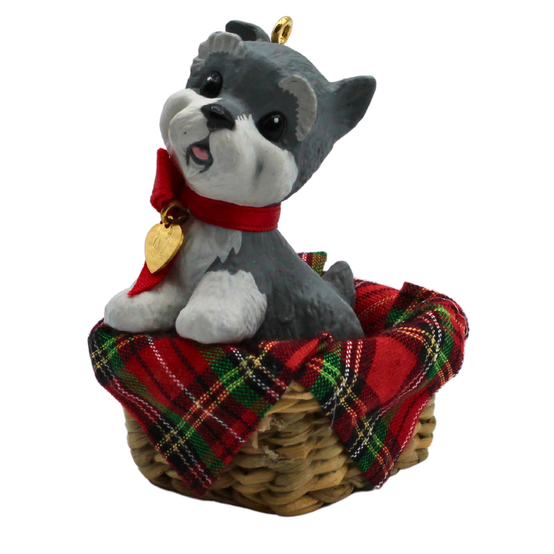 Hallmark Ornament: 1992 Puppy Love | QX4484