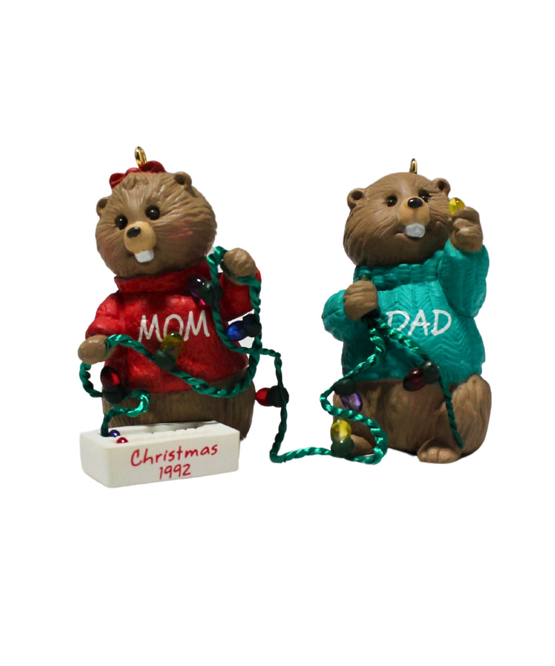 Hallmark Ornament: 1992 Mom and Dad | QX4671