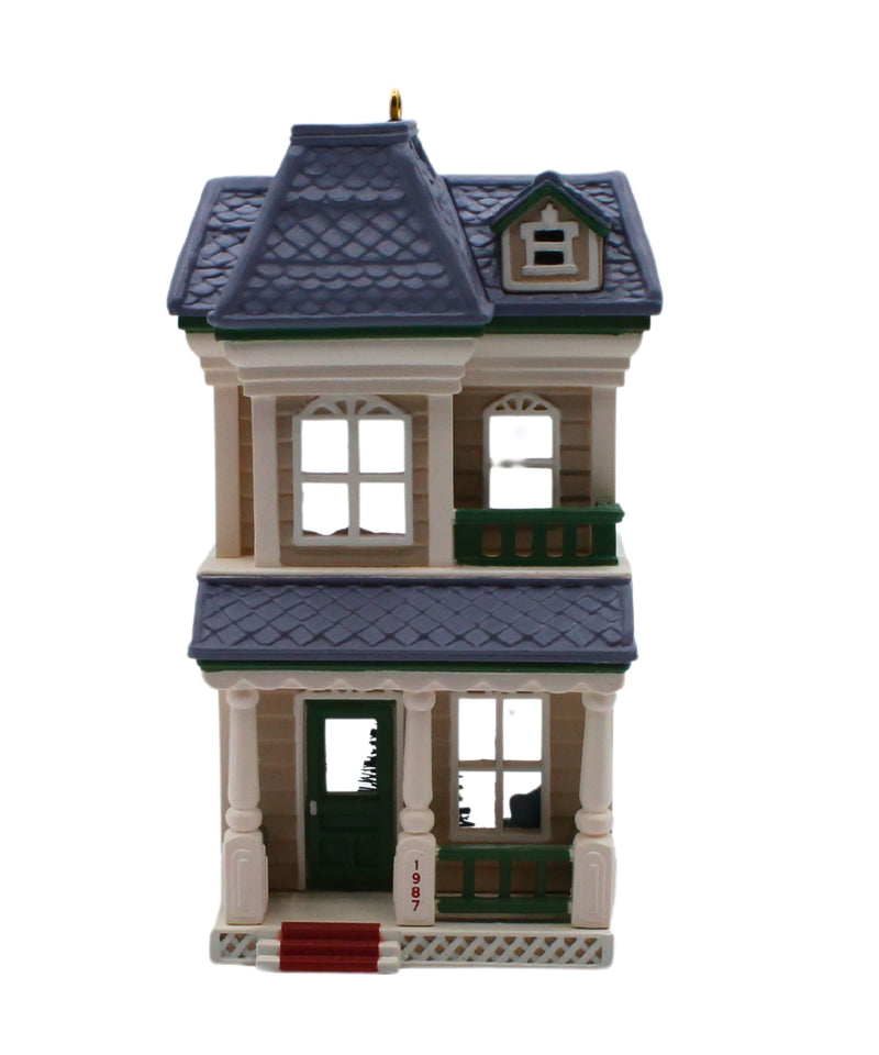 Hallmark Ornament: 1987 House on Main St. | QX4839