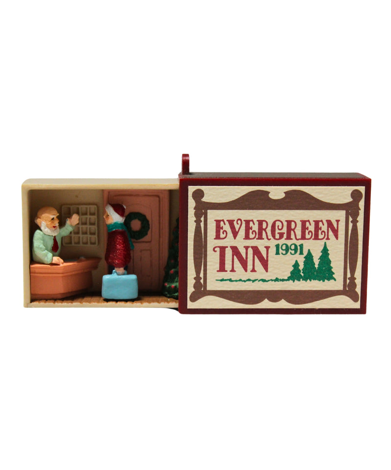 Hallmark Ornament: 1991 Evergreen Inn | QX5389