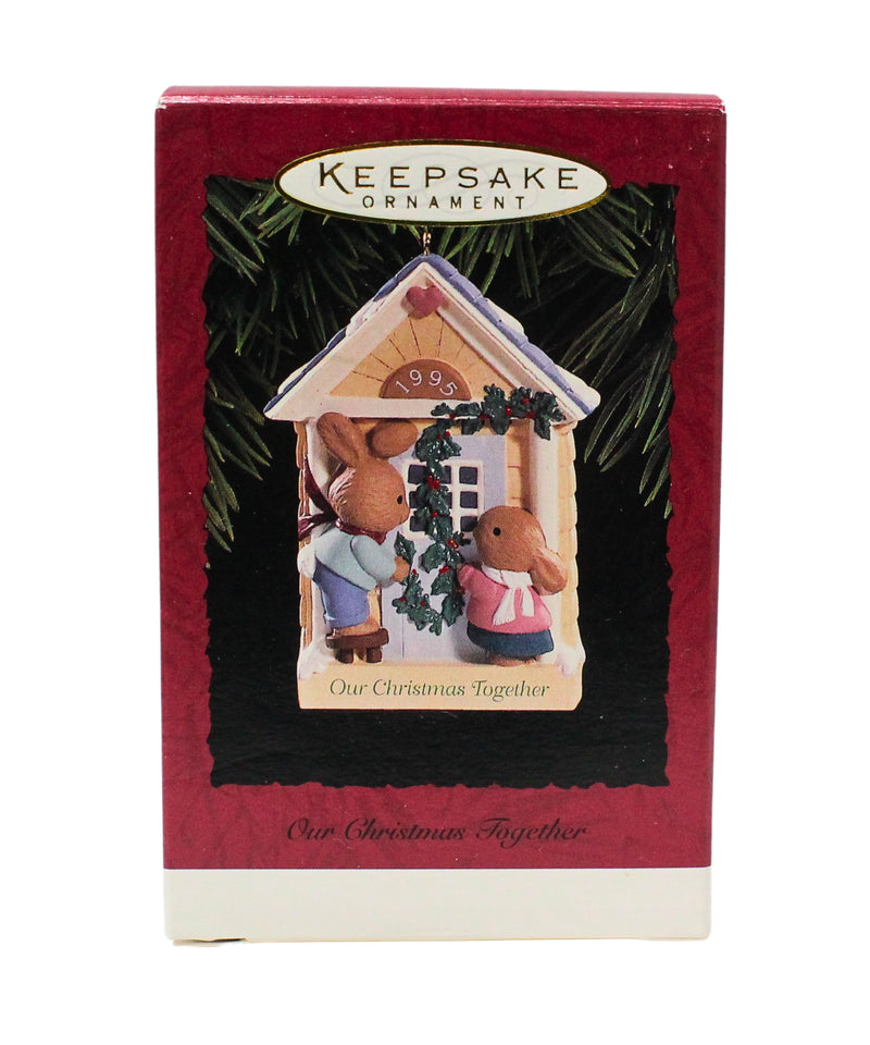 Hallmark Ornament: 1995 Our Christmas Together | QX5809